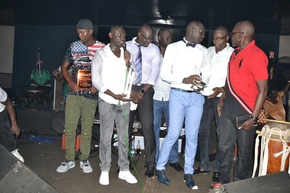 Photos : Pape Diouf a chauffé le Bloowy lors de la soirée de New African Production
