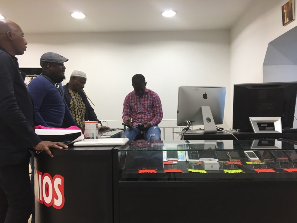 All in Phone chez Ahmeth Sarr : Votre solution en téléphonie et informatique à PARIS