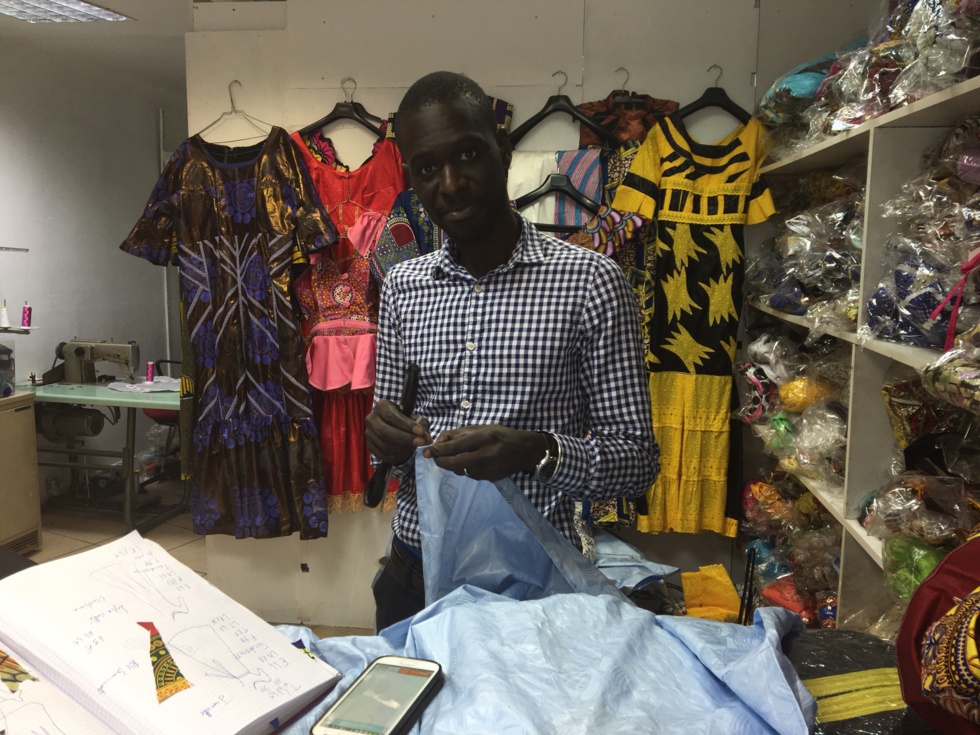 Khar Fashion à Barbès : Chez Khadim Seck, optez pour des coupes afro-européennes
