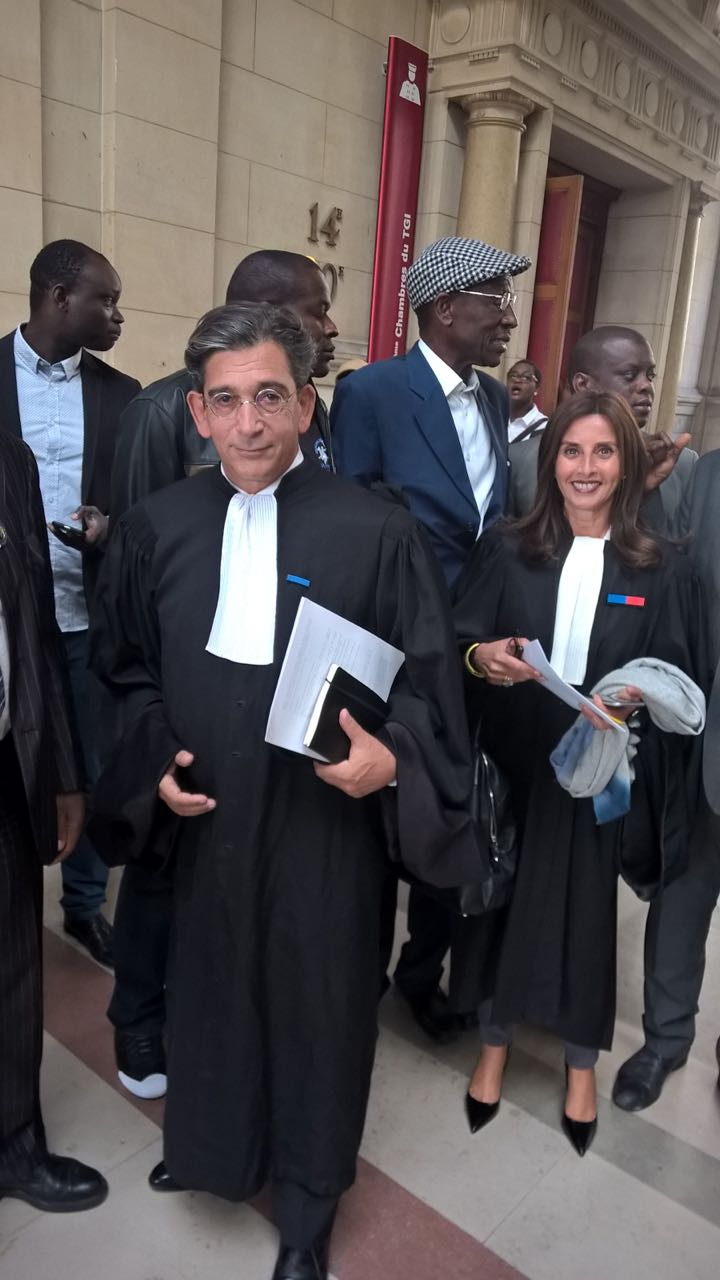 En images la jubilation du camp de Karim Wade suite au verdict concernant la saisie de ses biens