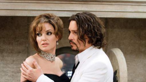 "Angelina Jolie se console avec Johnny Depp"