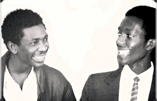 Photo souvenir vintage : Youssou Ndour et Mbaye Dièye Faye, les frères siamois 