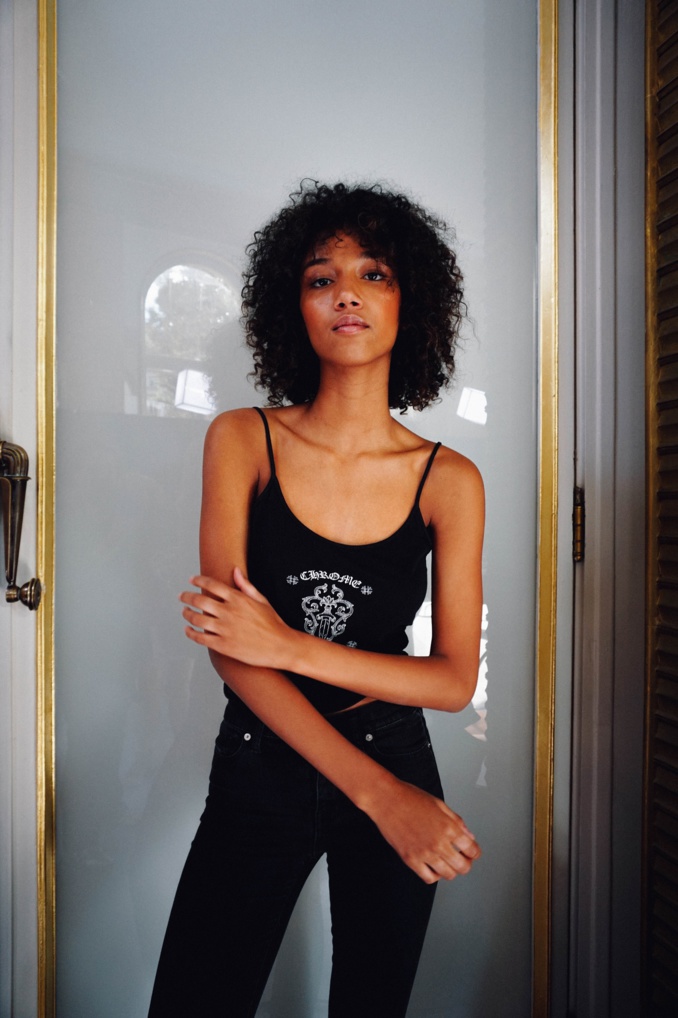 Aiden, la fille de Katoucha Niane, défilait hier pour la première fois à Paris pour Roland Mouret.