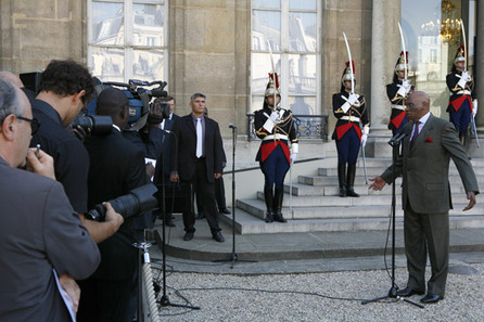 ( Photo-Photo)  Visite de Abdoulaye WADE, Président de la République du Sénégal à L’Elysee  