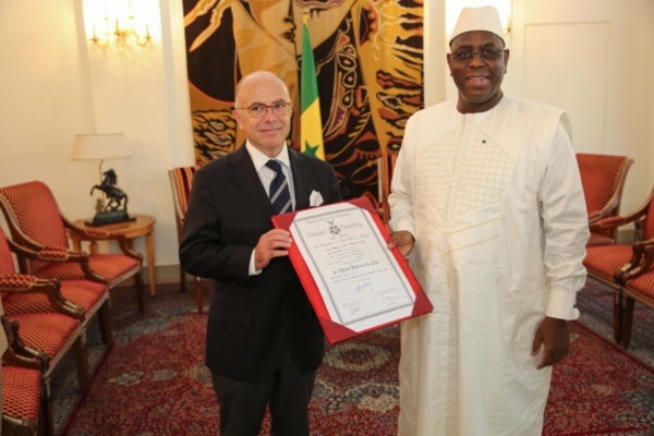 Coopération bilatérale: le Président Macky Sall a reçu le ministre l'Intérieur français, Bernard Cazeneuve