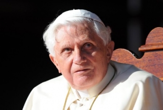 Le pape Benoît XVI débute sa visite en France