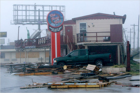 [Photos] Cyclone Ike: L'oeil du cyclone atteint le Texas aujourd'hui !