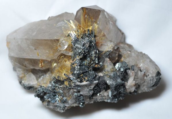 Le Sénégal a aussi dans son sous-sol du rutile.