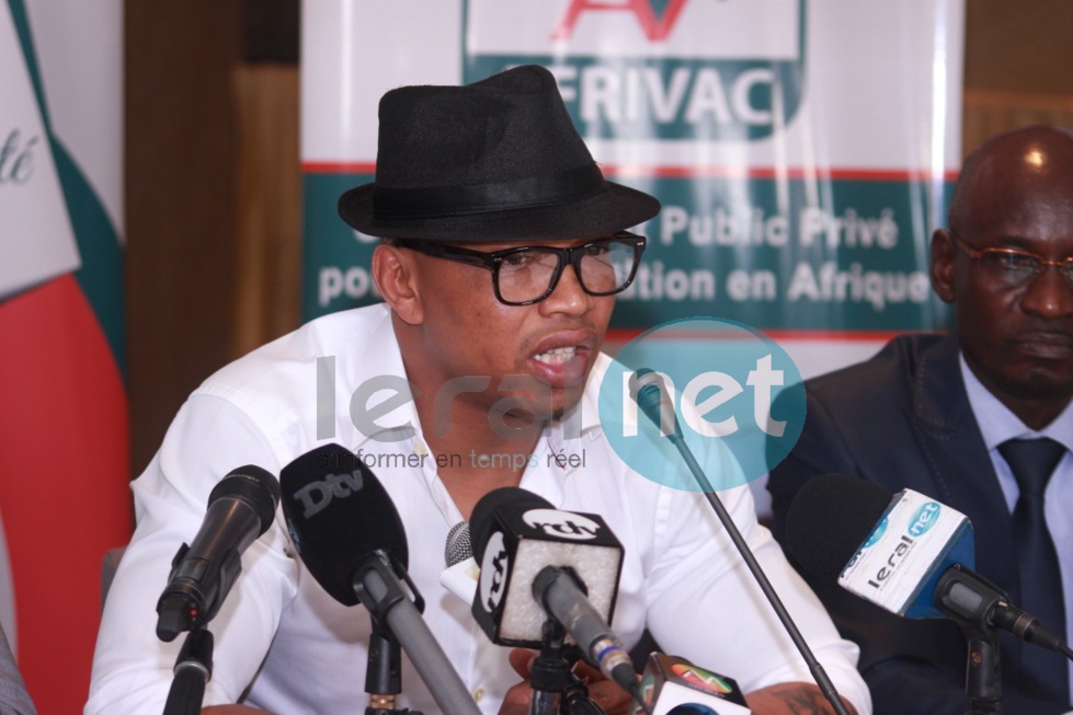 El Hadji Diouf et Nicolas Anelka à la Conférence de presse d'Afrivac