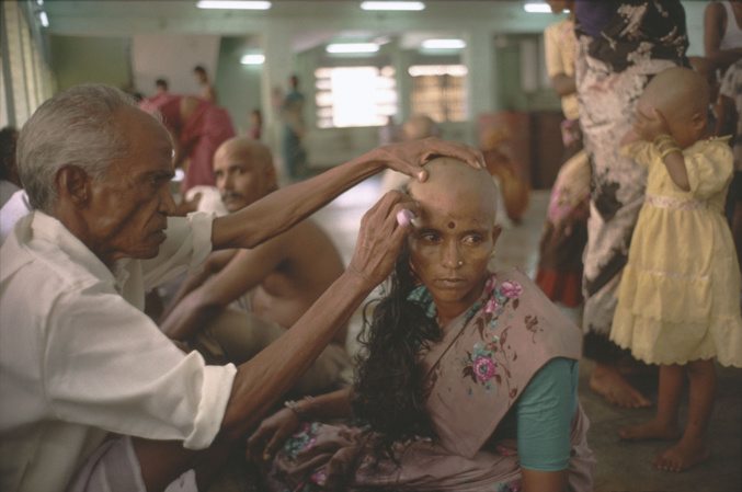 Cheveux naturels : Cette monstrueuse industrie qui exploite les pauvres femmes et enfants de l'Inde