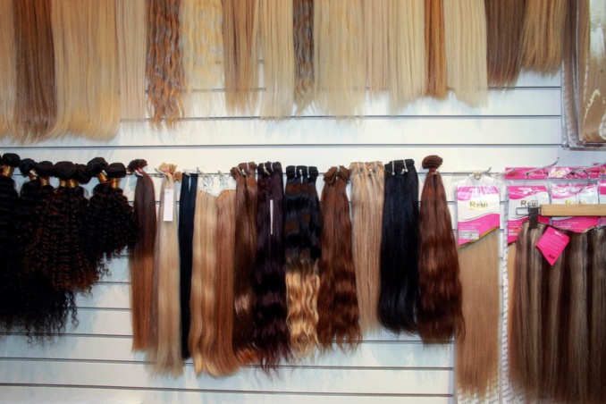 Cheveux naturels : Cette monstrueuse industrie qui exploite les pauvres femmes et enfants de l'Inde