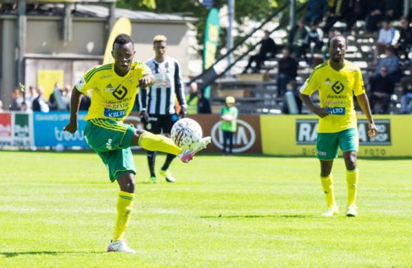 Vidéo: Emile Paul Tendeng élu meilleur joueur de la saison en Finlande