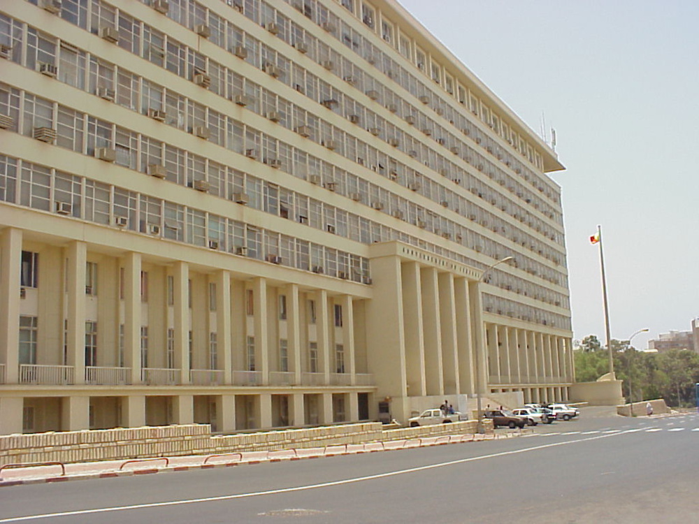 Plus de 3 milliards FCFA de dettes à payer par l’Etat sénégalais le 25 novembre 2016