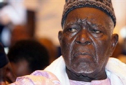 LE KHALIFE GENERAL Serigne BARA interdit toute activité politique a Touba