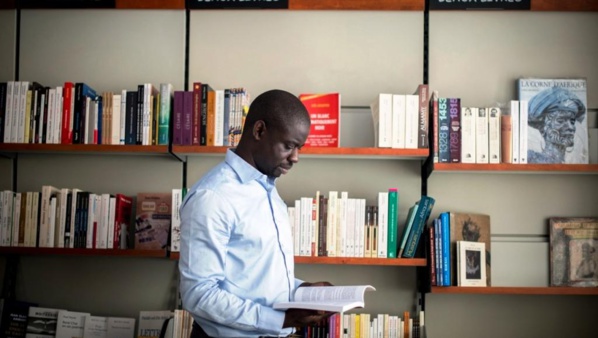 L'écrivain sénégalais Felwine Sarr.