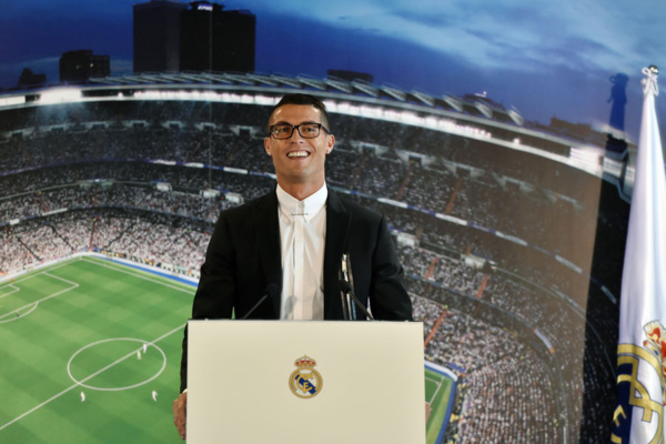 Cristiano Ronaldo annonce sa retraite... pour 2026