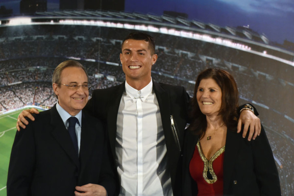 Cristiano Ronaldo annonce sa retraite... pour 2026