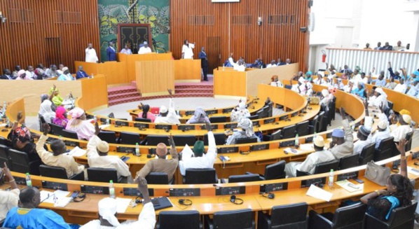 Levée de l'immunité parlementaire de Barthélémy Dias : Aïssata Tall, Fada, Fatou Thiam, Samba Bathily, Seynabou Wade, Abatalib Guèye, Awa Diop, Ndéye Awa Mbodj, Alassane Ndoye, Me El Hadji Diouf… ont voté “NON”