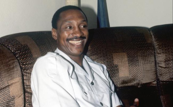 Laurent Pokou, tout sourire, en mars 1984. (Montgermont/L'Equipe)