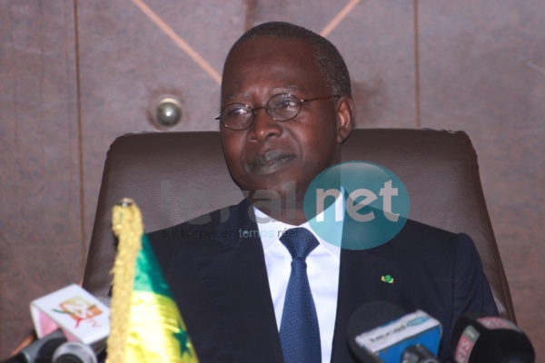 Mohammed Boun Abdallah Dionne (Premier ministre) « l’industrie est un moteur privilégie d’accélération de la croissance et de la création d’emploi »