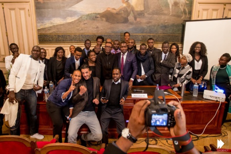 Youssou Ndour partage son expérience d'entrepreneur en Afrique lors du Give1talk organisé à la mairie du VX de Paris (images)