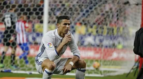  Messi et Ronaldo, qui est plus fort ? Goal fait le bilan avec leurs statistiques !