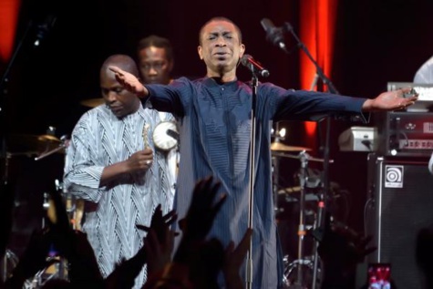Diaporama : Youssou Ndour impressionnant au Bataclan, regardez