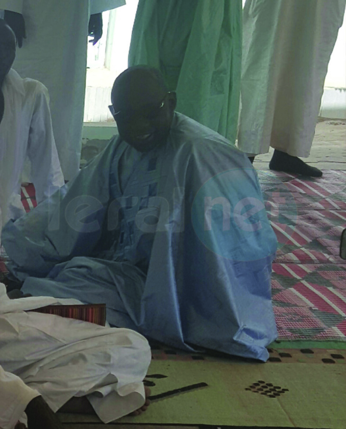 Cheikh Amar et sa Maman Chez Serigne Cheikh Saliou