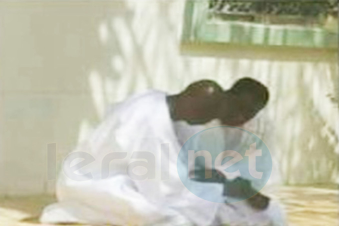 Cheikh Amar et sa Maman Chez Serigne Cheikh Saliou