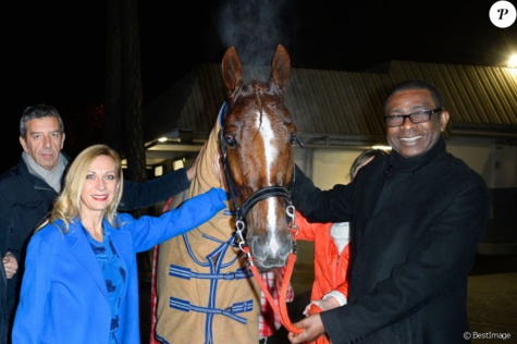 Natalie Dessay, Dominique de Bellaigue (Président de la Société LeTROT) et Youssou N'Dour - Soirée de lancement du Prix d'Amérique Opodo J-68 qui soutient l'assocation "La Chaîne de l'Espoir" parrainée par Youssou N'Dour, à Paris, le 22 novembre 2016. ©