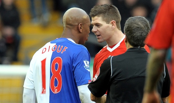 El Hadji Diouf traite Steven Gerrard de rapporteur de ce qui se disait dans le vestiaire de Liverpool