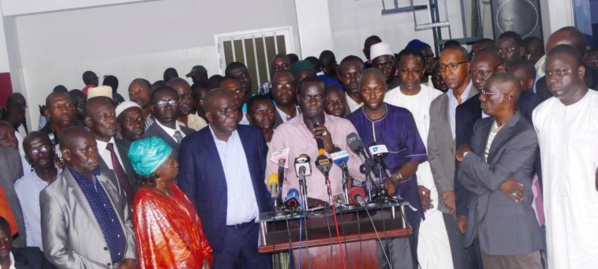 es leaders du Front Mànkoo Wattu Senegal