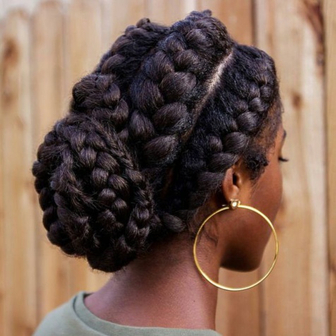 Cheveux afro :  inspirations de coiffures de fêtes