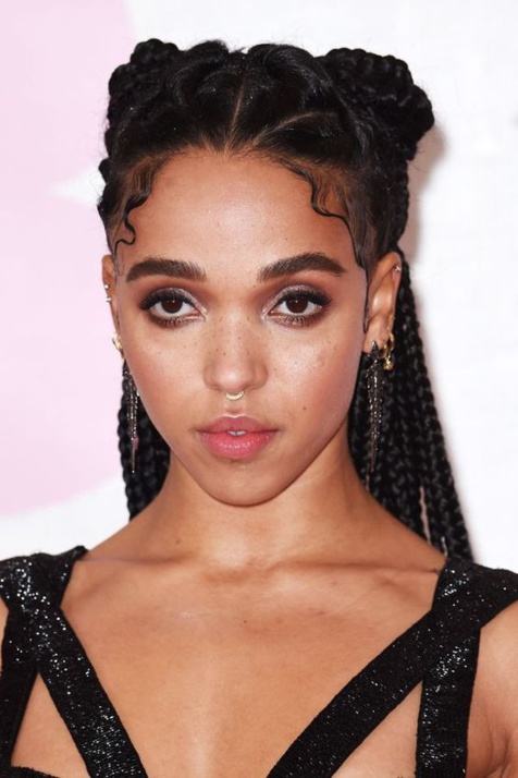 Cheveux afro :  inspirations de coiffures de fêtes