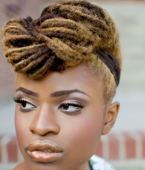 Cheveux afro :  inspirations de coiffures de fêtes