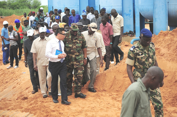 Macky Sall qui s'était déplacé à Keur Momar Sarr en treillis savait que le problème d'approvisionnement en eau était une urgence nationale.