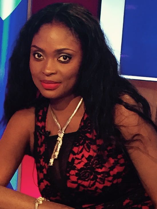 Ayni Mbodj la beauté de RTS