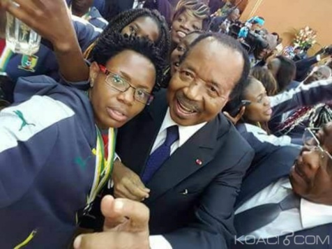 Cameroun : Paul Biya et Chantal Biya en mode selfie, et la toile s’enflamme.