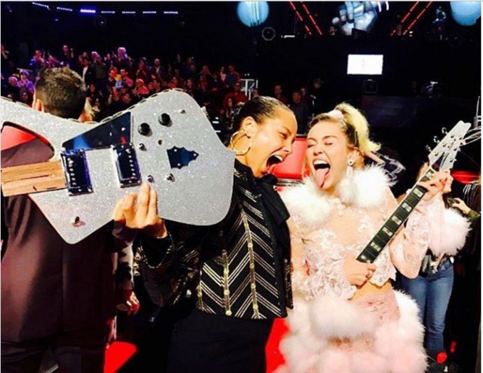 Miley Cyrus et Alicia Keys