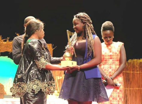  Abiba, la jeune artiste remporte le prix de la Révélation 2016