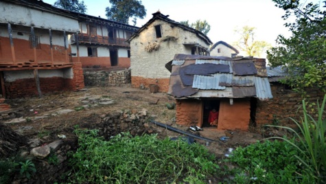 Népal: une adolescente meurt au fond d'une cabane à cause d'un rite hindouiste lié à ses règles
