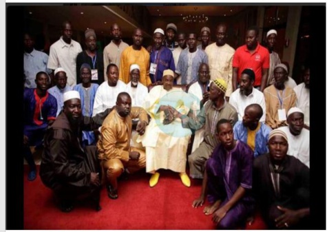 Gambie: le président élu Adama Barrow reçoit une délégation de Tallinding et Brikama montrant leur soutien et leur solidarité aprés sa victoire