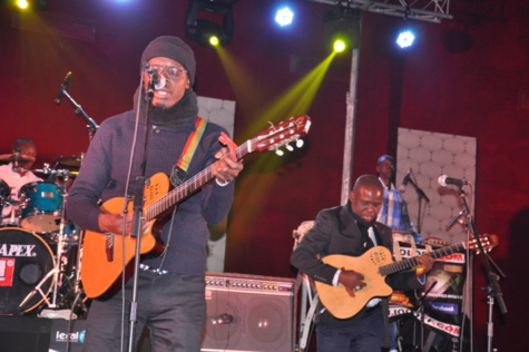 NOEL : Pape et Cheikh chauffent le Dock Haussman de Paris.