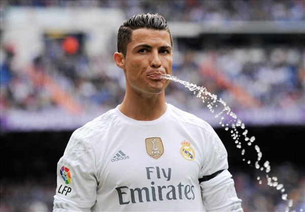 Un club chinois aurait offert 300M€ au Real Madrid pour Ronaldo ! (agent)