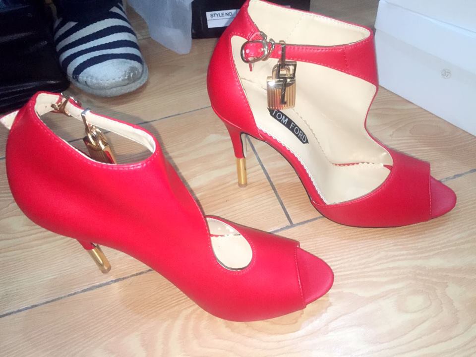 Louboutin, Zanotti, Alaïa   ... Pas cher ! Complexe Amira Dakar