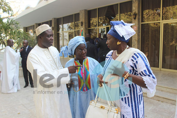 Photos: la remise traditionnelle du drapeau national aux « Lions » de la Téranga par le Président de la République S.E.M. Macky Sall