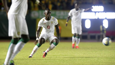 Sadio Mané, est le maître à jouer du Sénégal, comme face au Cap-Vert le 8 octobre 2016. SEYLLOU / AFP