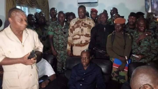 Côte d'Ivoire : les mutins prennent en otage le ministre de la défense malgré l’accord du président Alassane Ouattara
