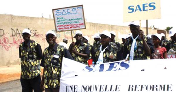 Le Saes répond au recteur de l’Ucad « Nous ne sommes pas régis par le code du travail »