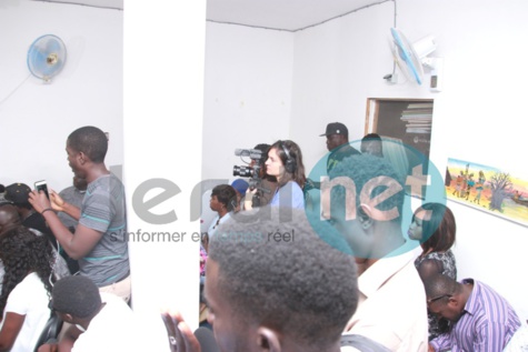 Images: le mouvement Gom sa bop (Gambie ) et le mouvement ''Y en a marre'' (Sénégal)